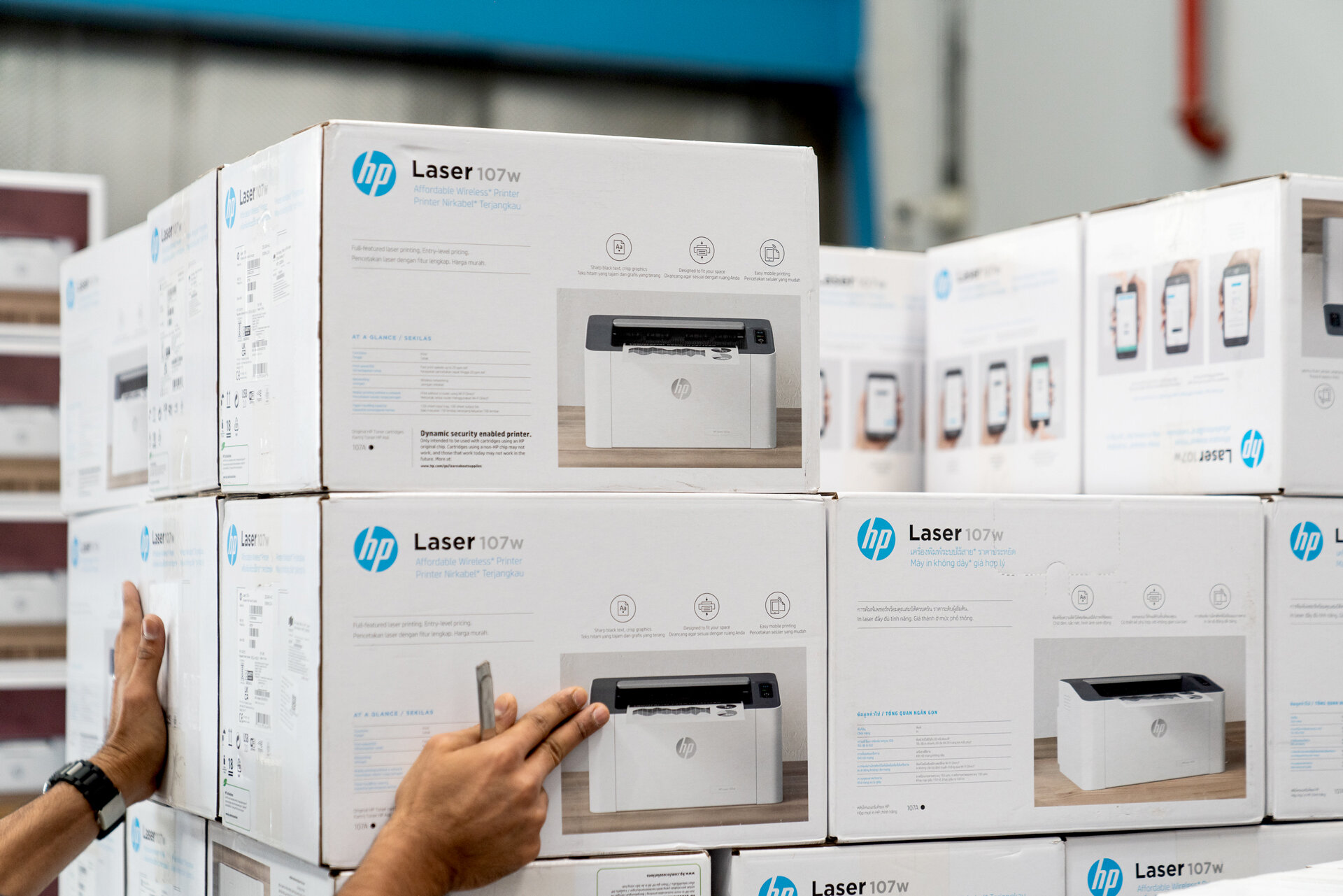 Daisytek Computers LLC Wholesale suppliers of IT Hardware world wide